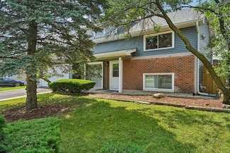 223 Lee Ln, Bolingbrook, IL 60440