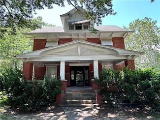 726 N River Blvd, Independence, MO 64050