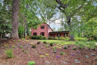 702 Tam-O-shanter Blvd, Williamsburg, VA 23185