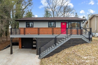 453 Riverview Dr, Asheville, NC 28806