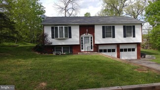 190 Spruce St, Short Gap, WV 26726