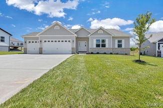 606 Woodhurst Dr, Wentzville, MO 63385