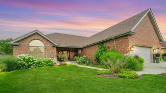 225 Buttercup Ln, Dyer, IN 46311