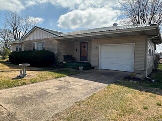 510 W Jefferson Ave, Owensville, MO 65066