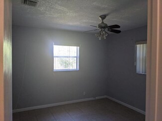 2841 NW 10th Ct, Fort Lauderdale, FL 33311