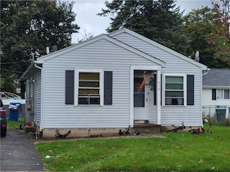 515 Hollenbeck St, Rochester, NY 14621
