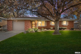 354 N Nebraska Ave, Morton, IL 61550