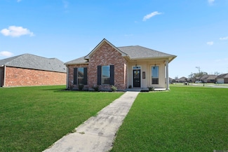 14496 Kelsey Dr, Gonzales, LA 70737
