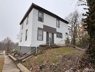 714 Rock St, Hannibal, MO 63401