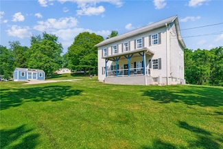 27 Richeyville Rd, Daisytown, PA 15427