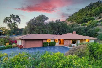 5366 Vista Lejana Ln, La Canada Flintridge, CA 91011