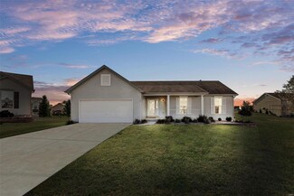 24 Cambridge Ct, Troy, MO 63379