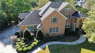 2701 Spigel Dr, Virginia Beach, VA 23454