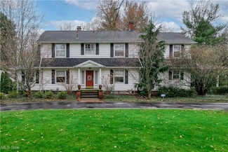 700 Knoll St SE, North Canton, OH 44709