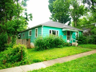215 E 16th St, Bloomington, IN 47408