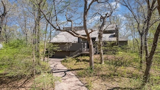 6 Crocus Ln, Saint Paul, MN 55127