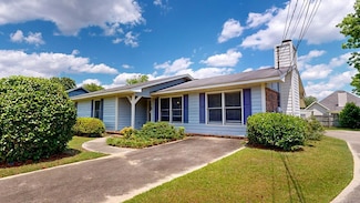 809 Clearmont Dr, Dothan, AL 36301