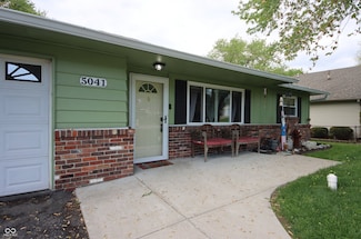 5041 Norcroft Dr, Indianapolis, IN 46221