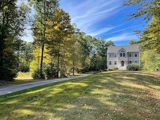 22 Goodwin Rd, East Kingston, NH 03827
