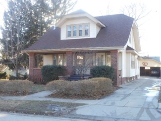 115 S Fischer Ave, Jefferson, WI 53549