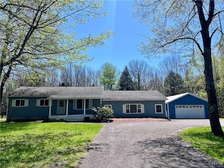 8595 Price Rd, Holland Patent, NY 13354