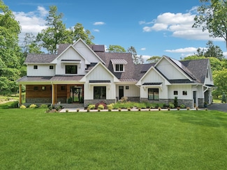 317 Old Mill Rd, Smithtown, NY 11787