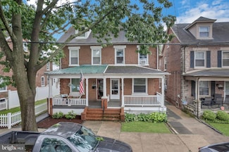 1040 Queen St, Pottstown, PA 19464