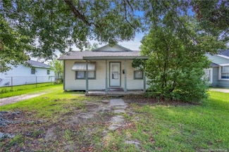 734 18th St, Lake Charles, LA 70601