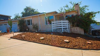 336 N Stage Coach Ln, Fallbrook, CA 92028