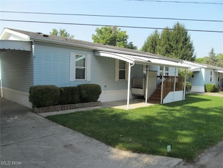 8 Corktree Dr, Olmsted Township, OH 44138