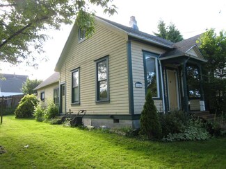 1444 Grant St, Bellingham, WA 98225