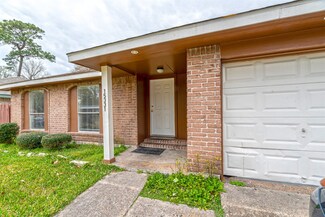 15331 Waxwing Park Dr, Humble, TX 77396