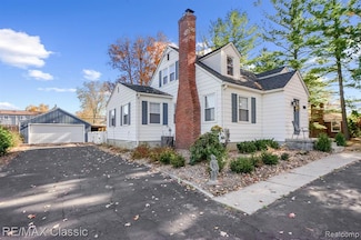 7663 Ann Arbor-Saline Rd, Saline, MI 48176