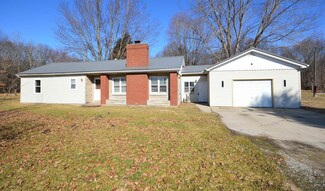 19612 W 5th Rd, Walkerton, IN 46574