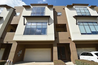 5606 Blossom St, Houston, TX 77007