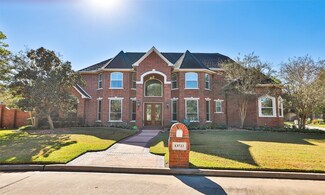 13722 Cahill Ct, Cypress, TX 77429