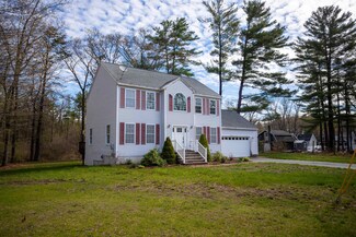 29 Dows Ln Unit B, Seabrook, NH 03874