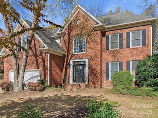 12439 Oakbriar Ln, Charlotte, NC 28273