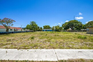 1100 8th St, West Palm Beach, FL 33401
