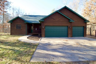 32363 Choctaw Cir, Breezy Point, MN 56472