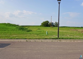 429 W 5th St, Crooks, SD 57020