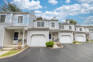 17 Iron Forge Village S, Pompton Lakes, NJ 07442