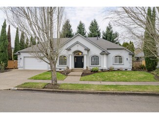 2892 Grand Cayman Dr, Eugene, OR 97408