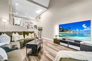 4957 Embassy Way Unit 11, Cypress, CA 90630