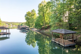 217 Featherstone Dr, Sunset, SC 29685