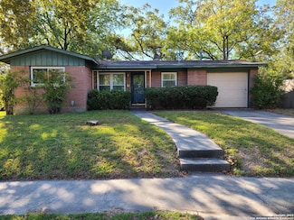 614 Storeywood Dr, San Antonio, TX 78213