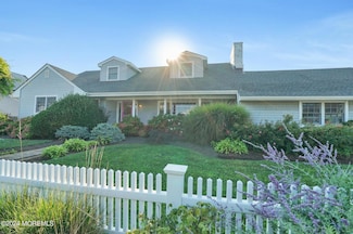 919 Ocean Ave, Mantoloking, NJ 08738