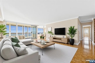 6 Horizon Rd Unit 2301, Fort Lee, NJ 07024