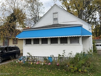 37806 3rd St, Willoughby, OH 44094