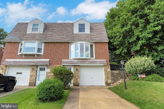 8618 Alicia St, Philadelphia, PA 19115